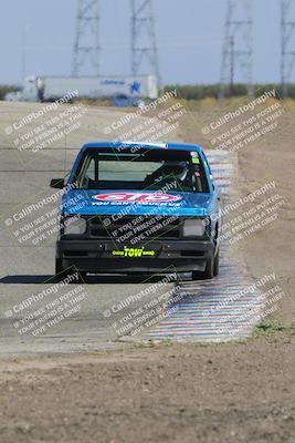 media/Oct-01-2023-24 Hours of Lemons (Sun) [[82277b781d]]/1045am (Outside Grapevine)/